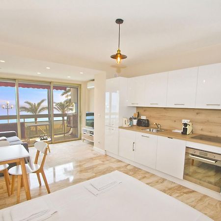 ניס Promenade Holiday - Cosy Sea Front Studio מראה חיצוני תמונה